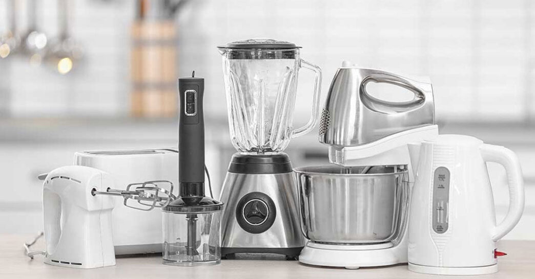 фото: кухонні пристрої на столі - інноваційні гаджети для кухні