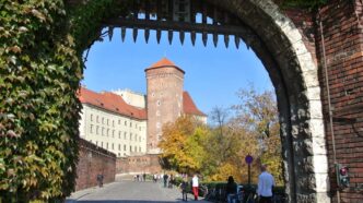 фото: осінній Краків – осінні канікули у Польщі