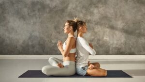 фото: заняття йогою – вплив йоги на мислення