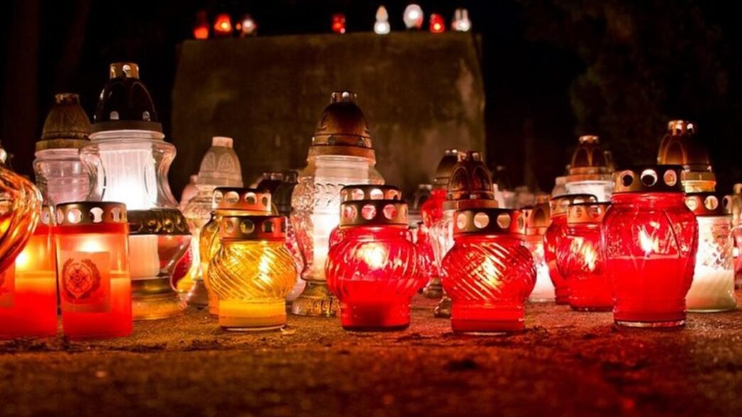 фото: лампадки – День всіх святих в Україні