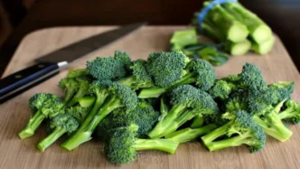 фото: броколі на столі – користь броколі